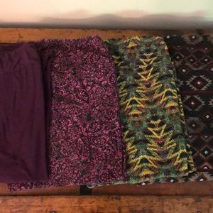 LuLaRoe TC Bundle includes Wine and Aztec Leggings